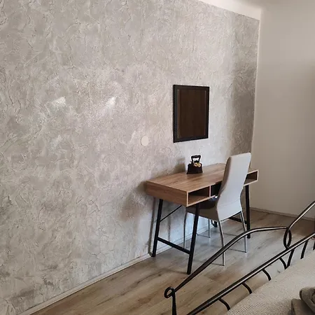 Fuer 4 Personen Ca 60 Qm In Rovinj, Istrien Istrische Riviera Apartment *
